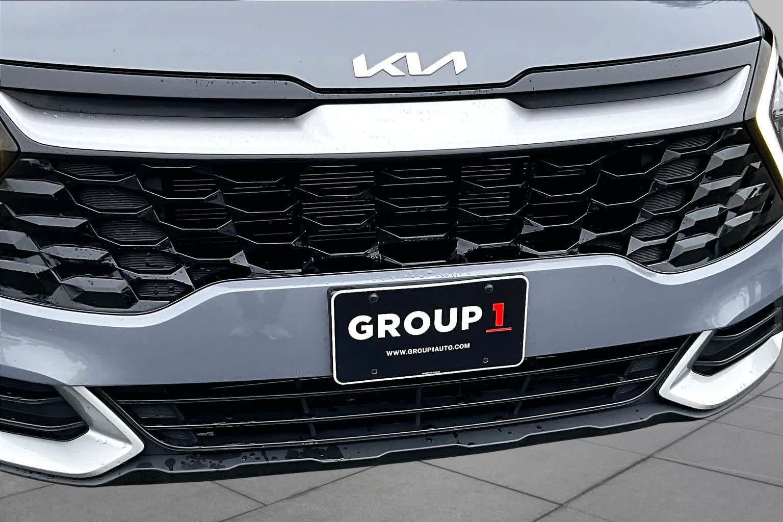 Used 2023 Kia Sportage EX FWD image 36