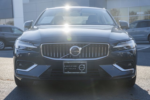 Certified 2023 Volvo S60 B5 Ultimate w/ Climate Package image 2