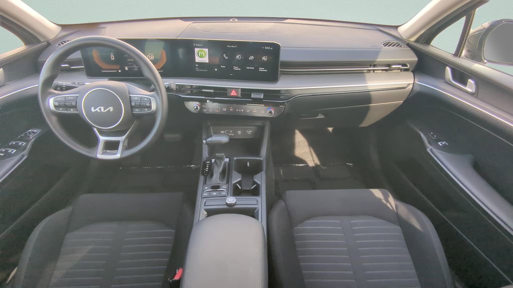 Used 2025 Kia K5 LXS FWD image 10