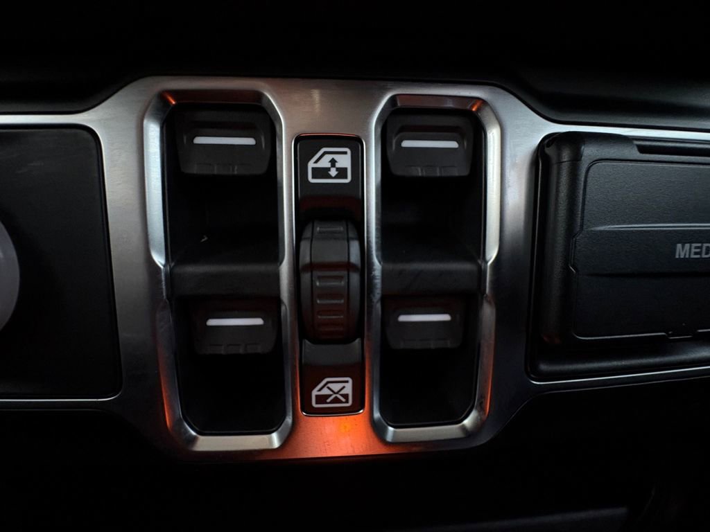 New 2026 Jeep Wrangler Sahara image 14