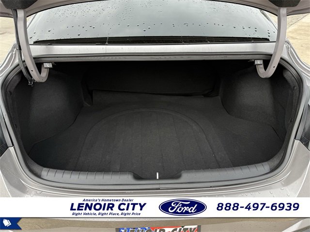 Used 2023 Hyundai Elantra SEL w/ Convenience Package image 15