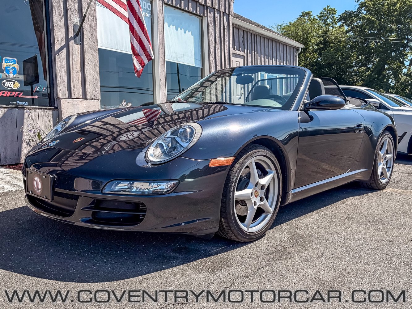 Used 2005 Porsche 911 Carrera RWD image 3