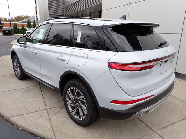 New 2026 Lincoln Corsair Premiere AWD/4WD image 3