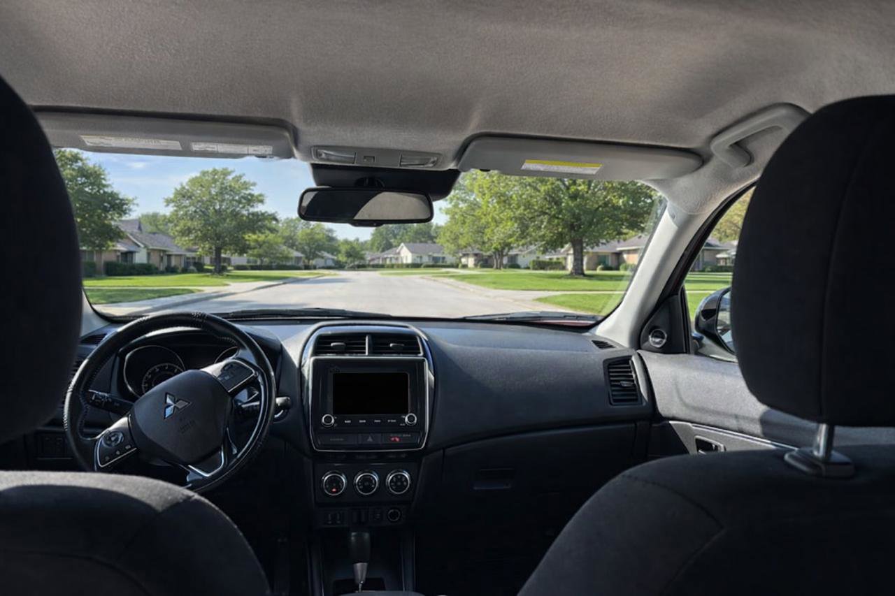 Used 2021 Mitsubishi Outlander Sport SE image 8