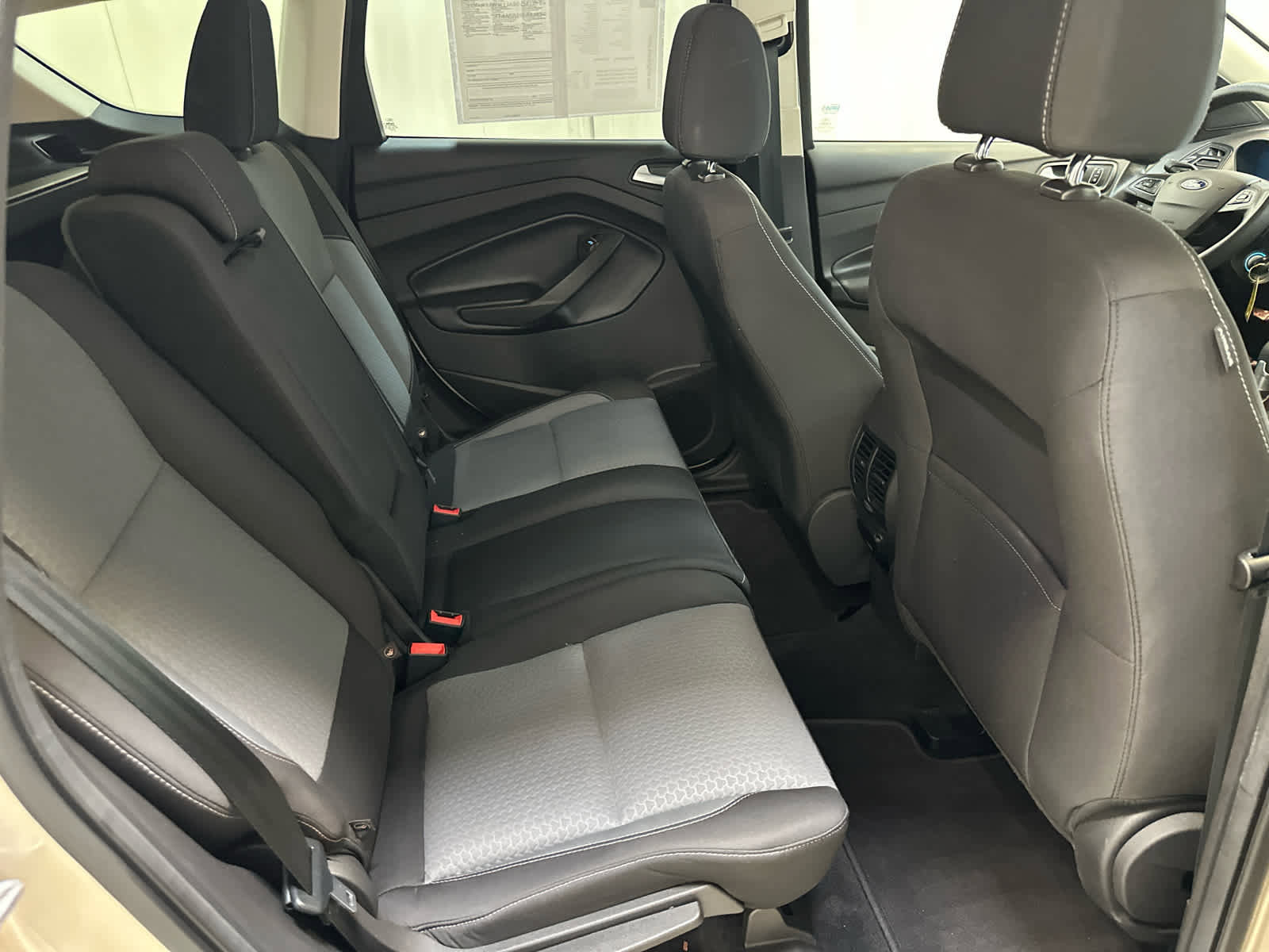 Used 2017 Ford Escape SE w/ Equipment Group 201A AWD/4WD image 20