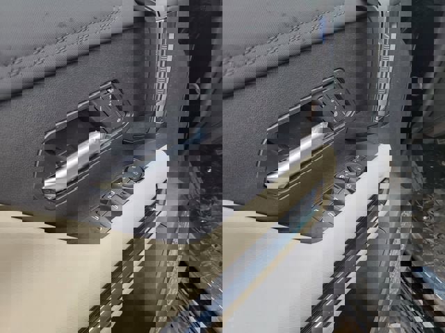 New 2026 GMC Hummer EV 4x4 Crew Cab image 17