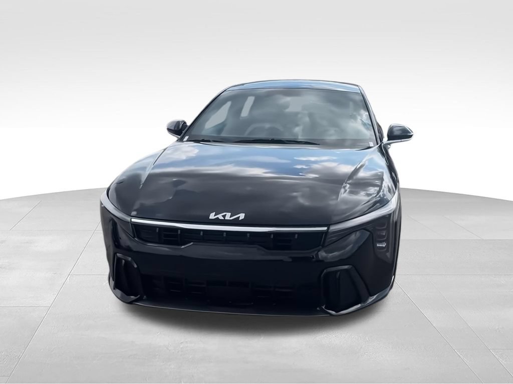 New 2026 Kia K4 GT-Line w/ GT-Line Premium Package FWD image 3
