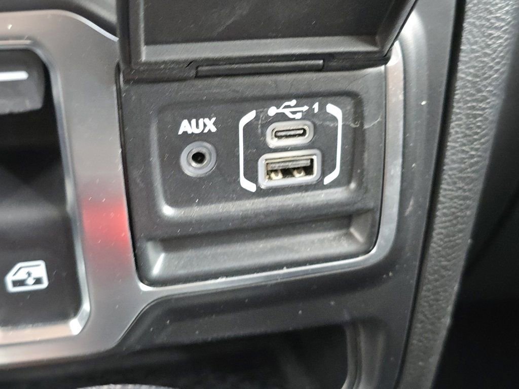 Used 2020 Jeep Wrangler Sport AWD/4WD image 7