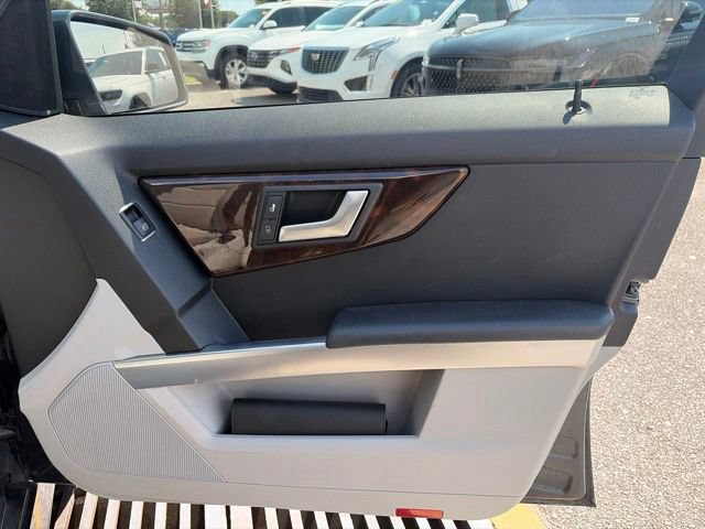 Used 2015 Mercedes-Benz GLK 350 2WD image 14