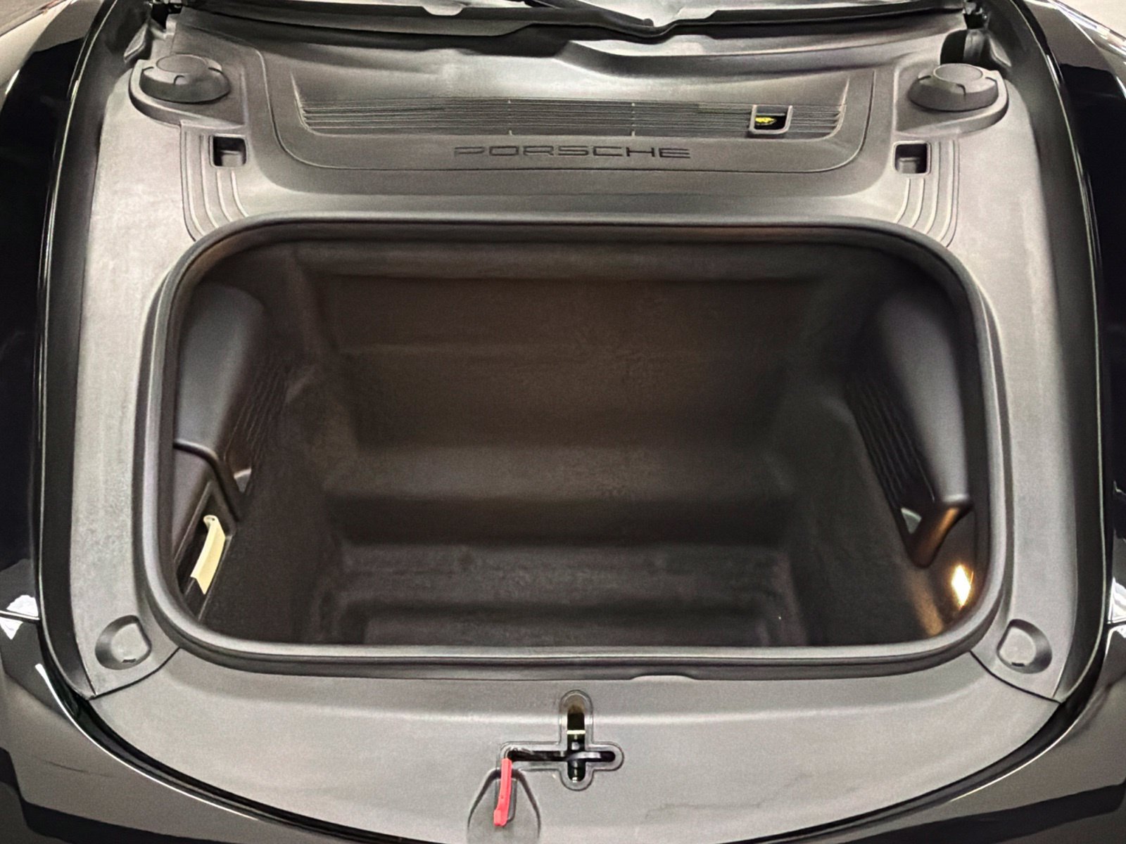 Used 2024 Porsche 718 Cayman S RWD image 33