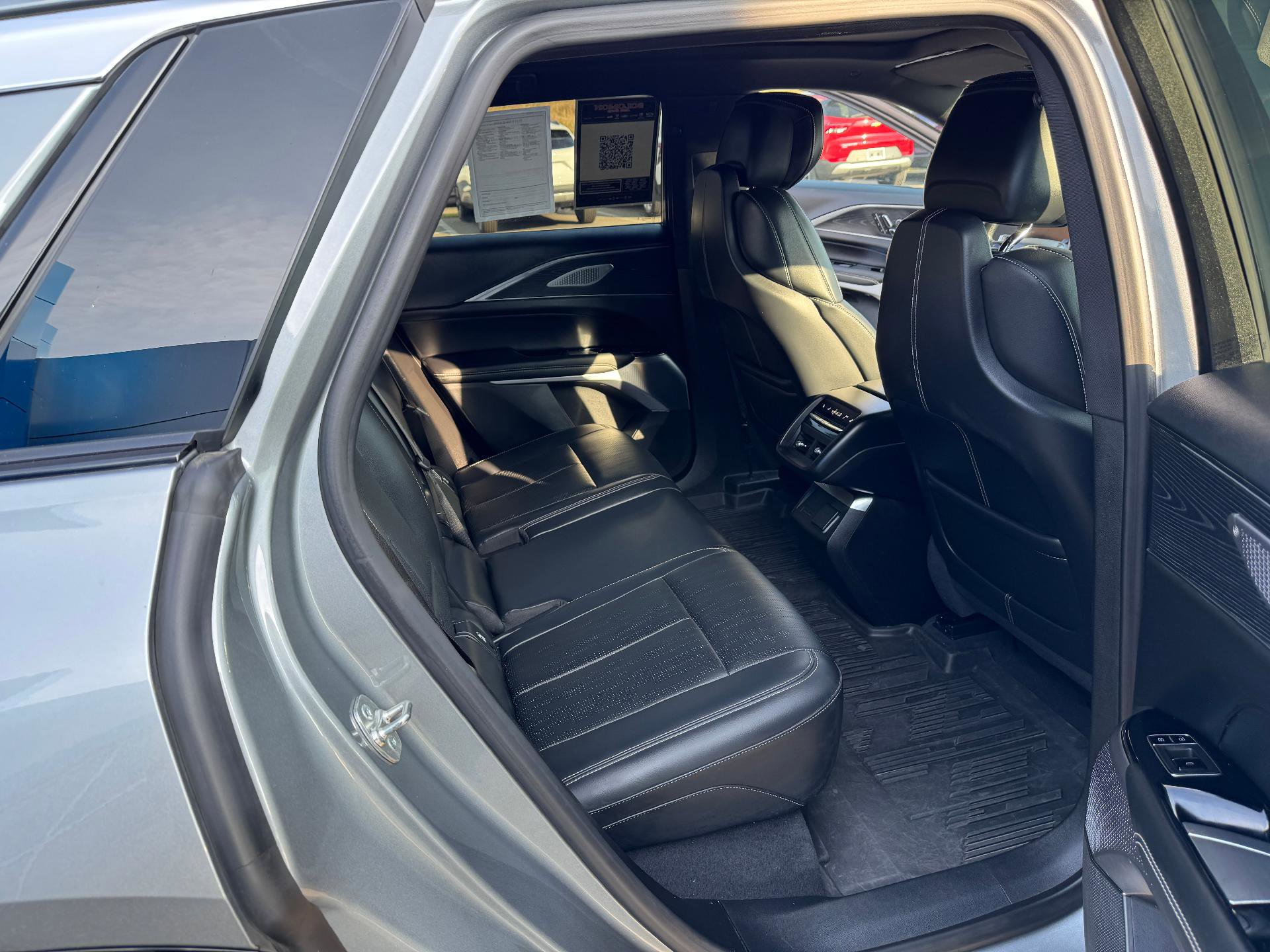 Used 2024 Cadillac Lyriq Luxury w/ LPO, Floor Liner Package image 25