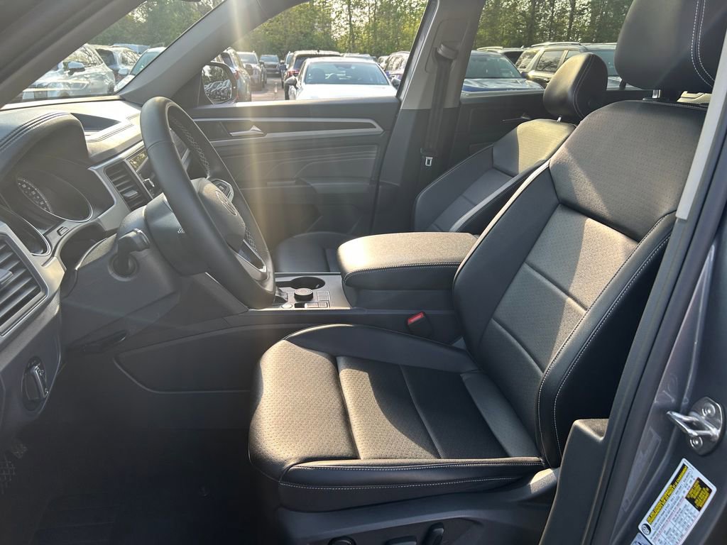 Used 2021 Volkswagen Atlas SE w/ Panoramic Sunroof Package AWD/4WD image 22