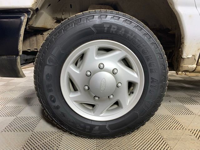 Used 2008 Ford E-150 and Econoline 150 image 26