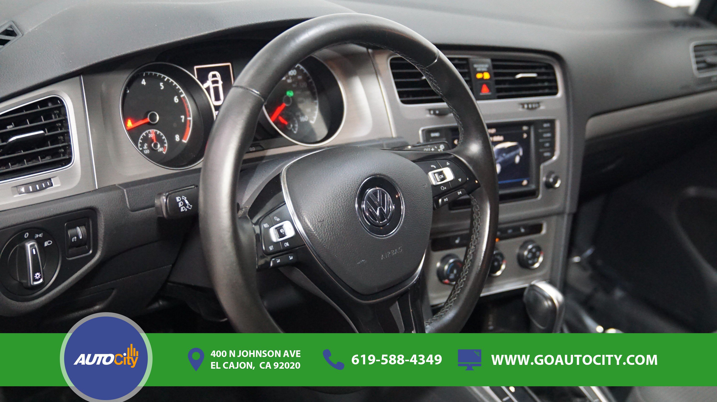 Used 2017 Volkswagen Golf S AWD/4WD image 17