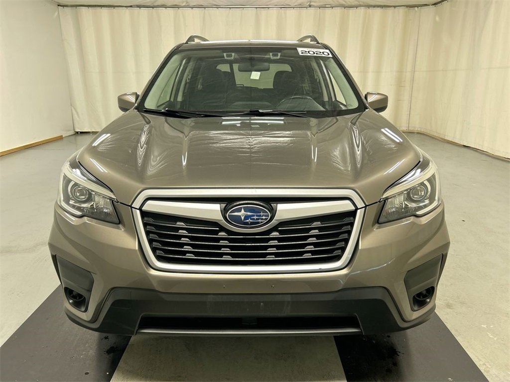 Used 2020 Subaru Forester Premium image 3
