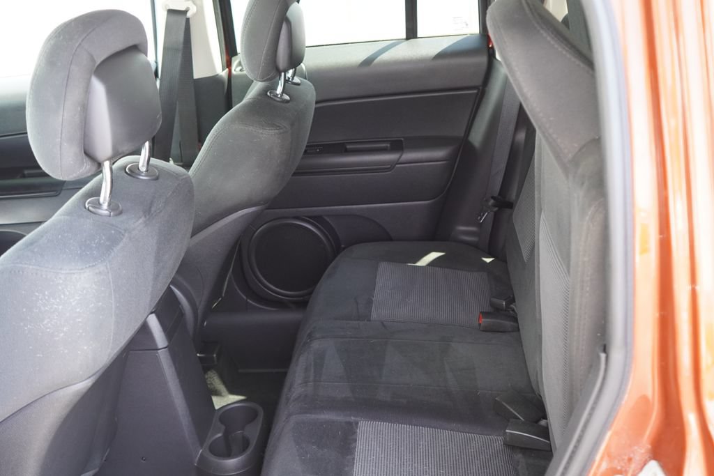 Used 2012 Jeep Patriot Latitude FWD image 26
