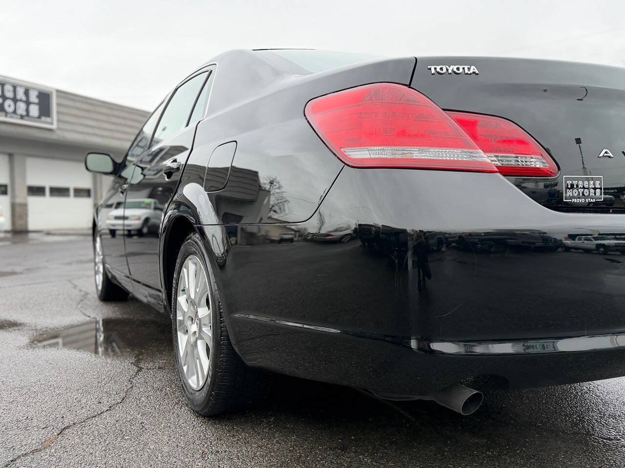 Used 2008 Toyota Avalon XLS FWD image 26