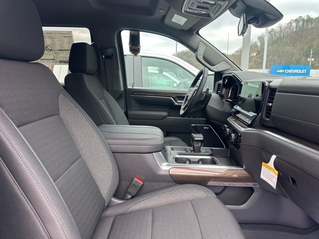 New 2026 Chevrolet Silverado 1500 LT Trail Boss w/ Convenience Package II image 18