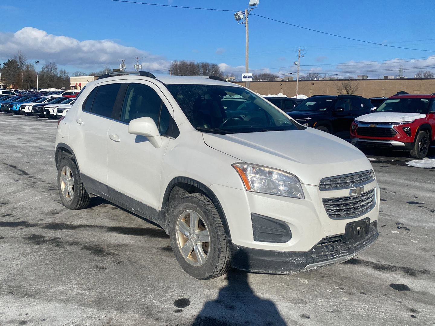 Used 2016 Chevrolet Trax LT w/ LT Convenience Package image 4