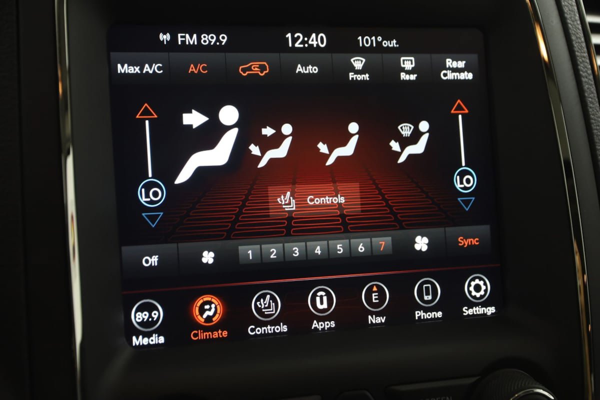 Used 2020 Dodge Durango GT AWD/4WD image 33