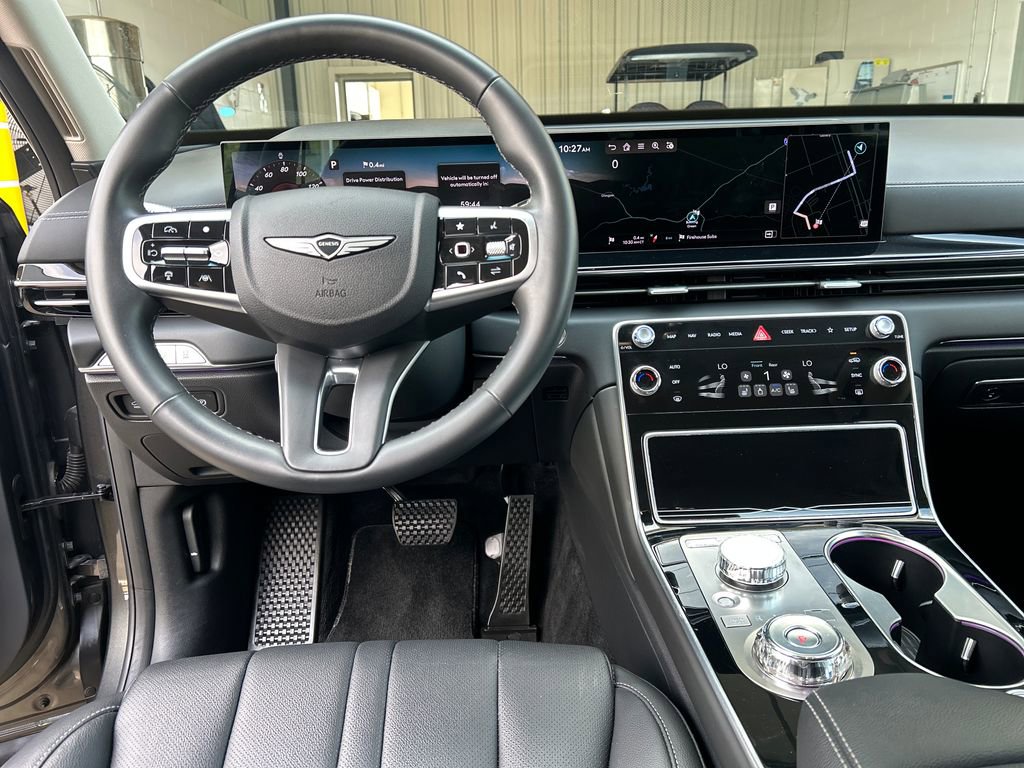Used 2025 Genesis GV80 2.5T Standard AWD/4WD image 41
