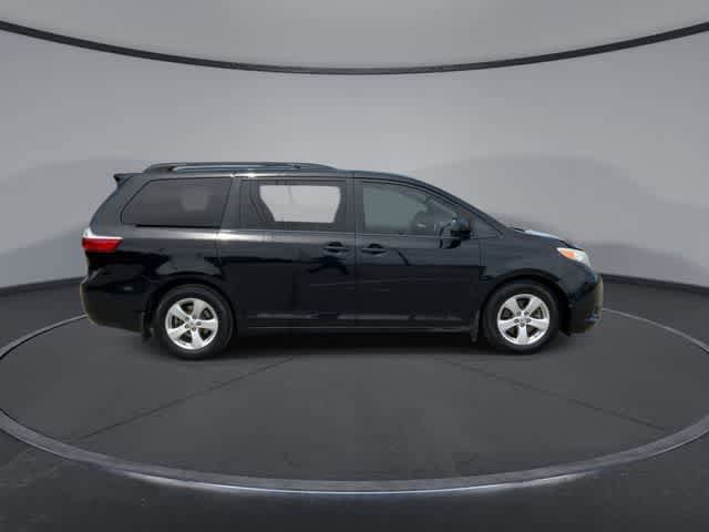 Used 2015 Toyota Sienna LE FWD image 9
