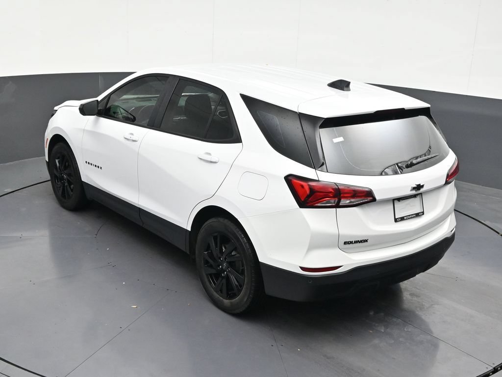Used 2024 Chevrolet Equinox LS w/ Sport Edition FWD image 18