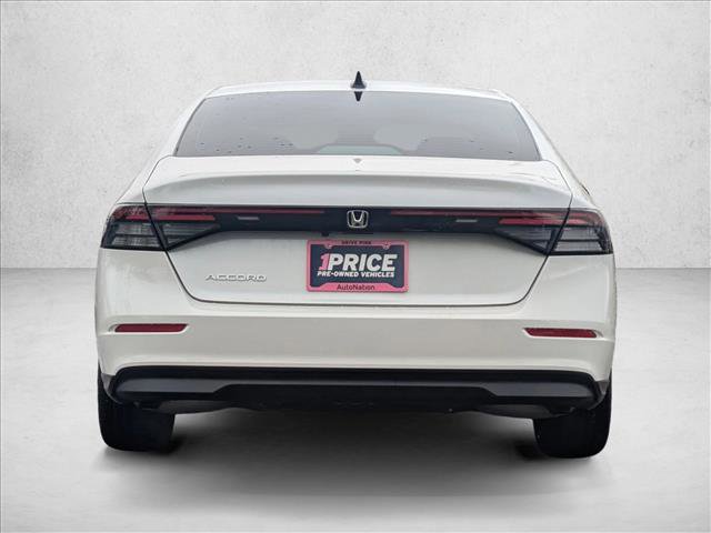 Certified 2025 Honda Accord SE image 7