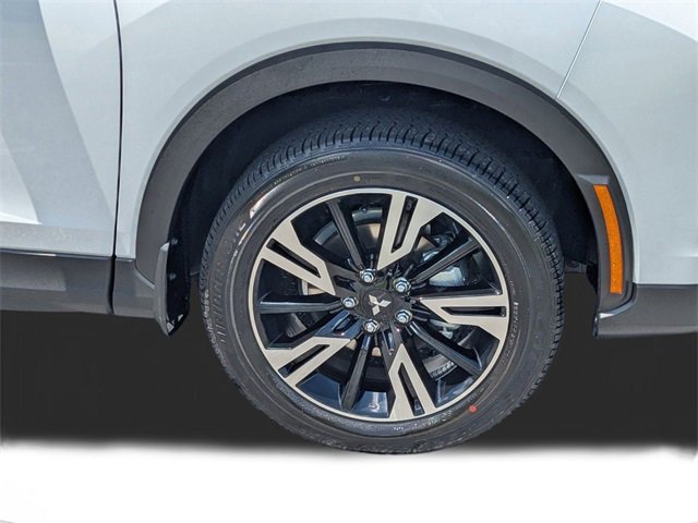 New 2025 Mitsubishi Eclipse Cross SE image 10