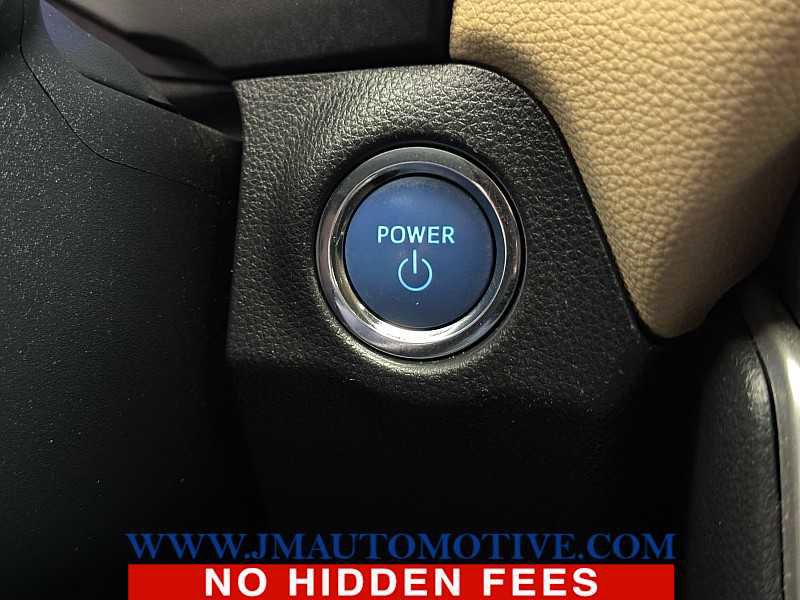 Used 2020 Toyota RAV4 Limited image 47