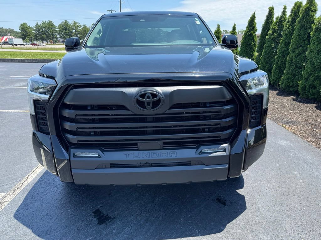 Used 2024 Toyota Tundra SR5 w/ SR5 Convenience Package AWD/4WD image 7