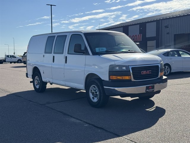 Used 2013 GMC Savana 2500 RWD image 3