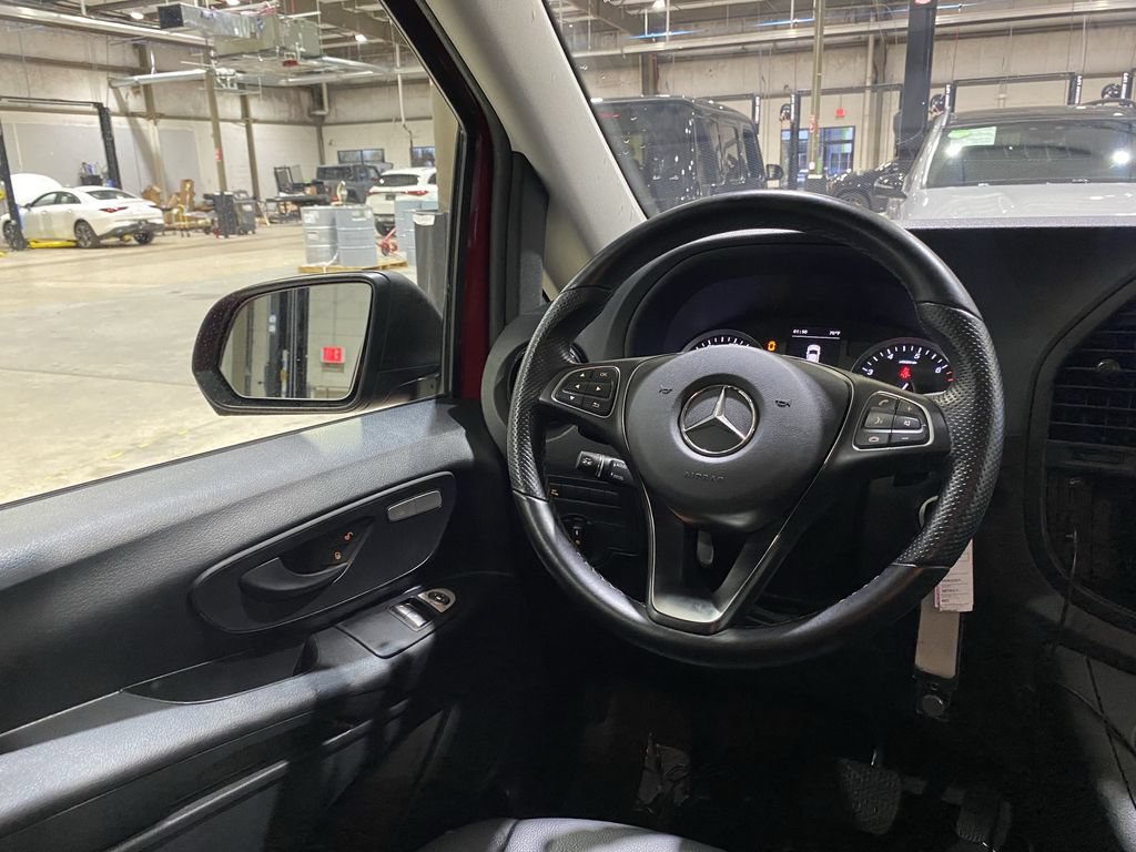 Used 2023 Mercedes-Benz Metris Passenger image 3