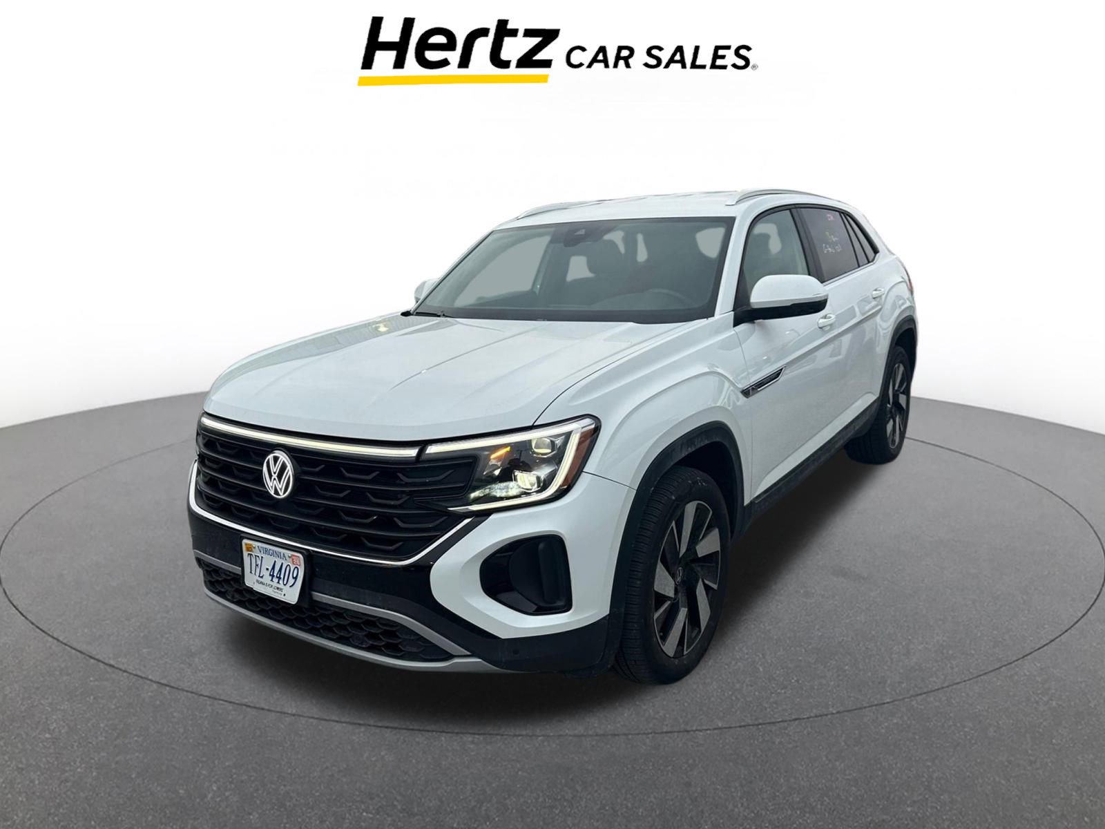 Used 2025 Volkswagen Atlas Cross Sport SE image 3