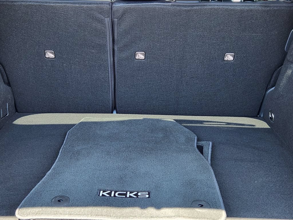 Certified 2025 Nissan Kicks SV AWD/4WD image 24