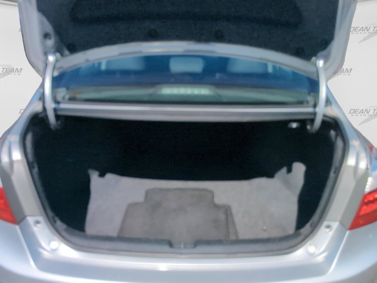Used 2015 Honda Accord EX-L image 9