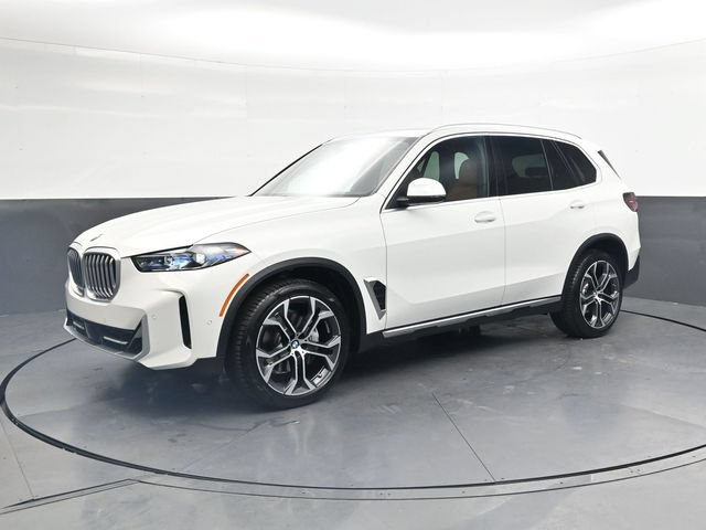 Used 2026 BMW X5 xDrive40i w/ Premium Package AWD/4WD image 9