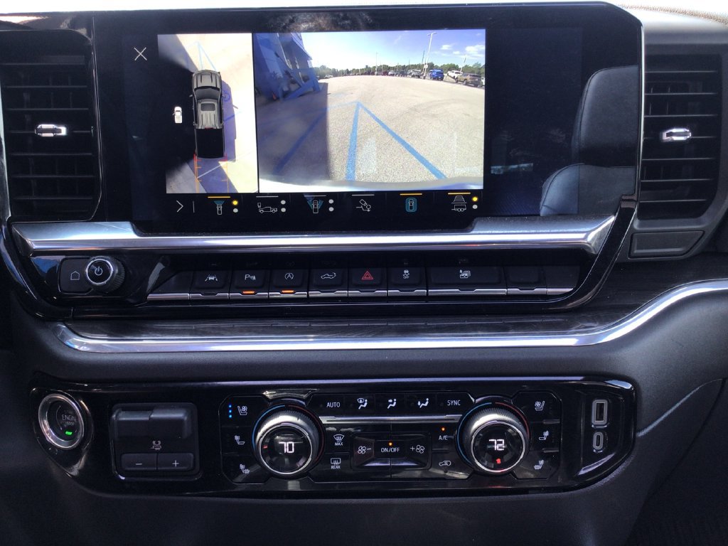 Used 2023 Chevrolet Silverado 1500 LTZ w/ Technology Package AWD/4WD image 28