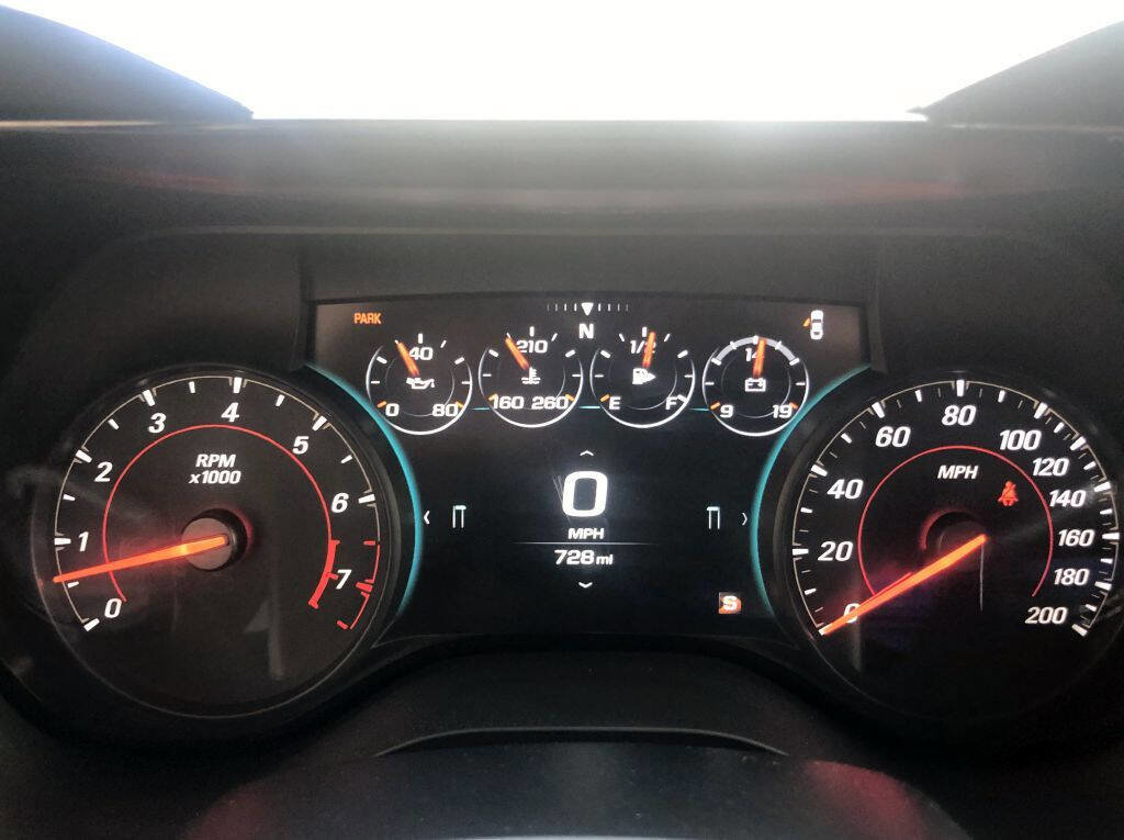 Used 2018 Chevrolet Camaro SS image 23
