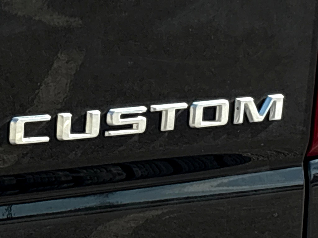 New 2024 Chevrolet Silverado 2500 Custom w/ Custom Value Package image 25