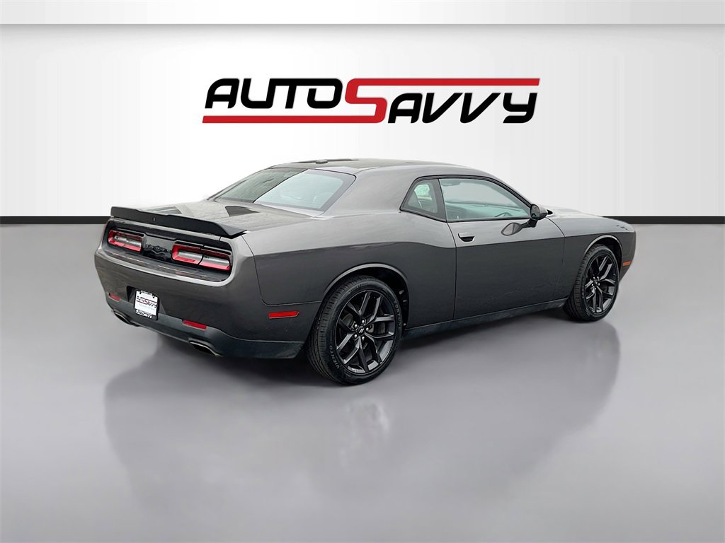 Used 2021 Dodge Challenger SXT w/ Blacktop Package image 7