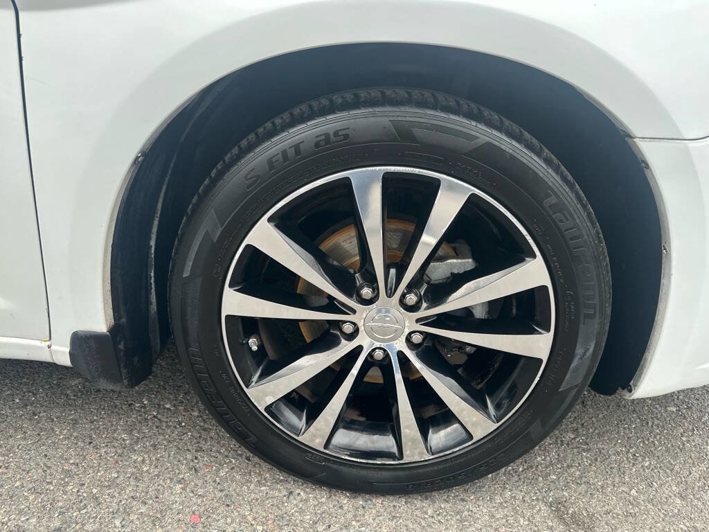 Used 2012 Chrysler 200 S w/ Sun/Sound Group image 26