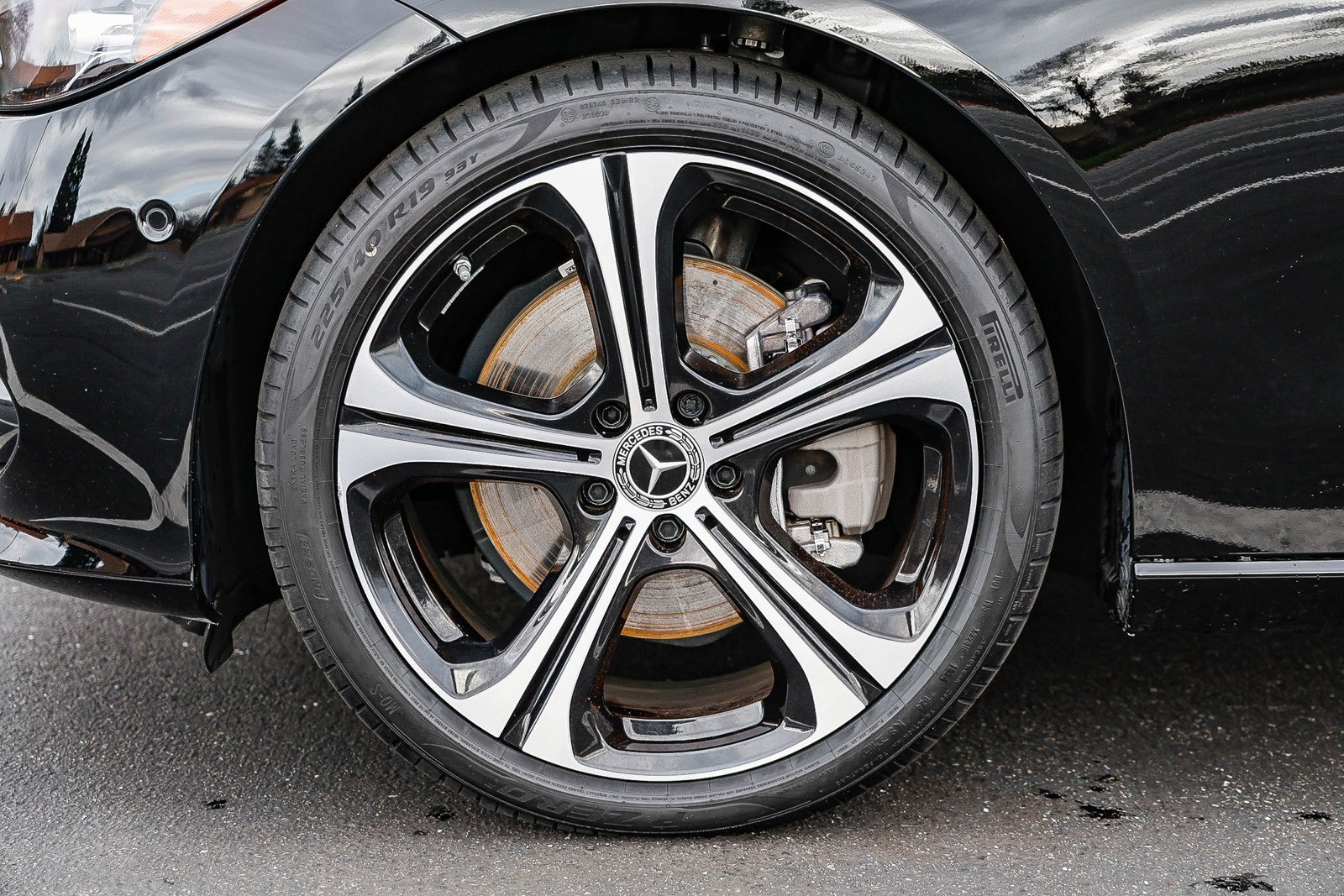 Certified 2025 Mercedes-Benz C 300 Sedan image 9