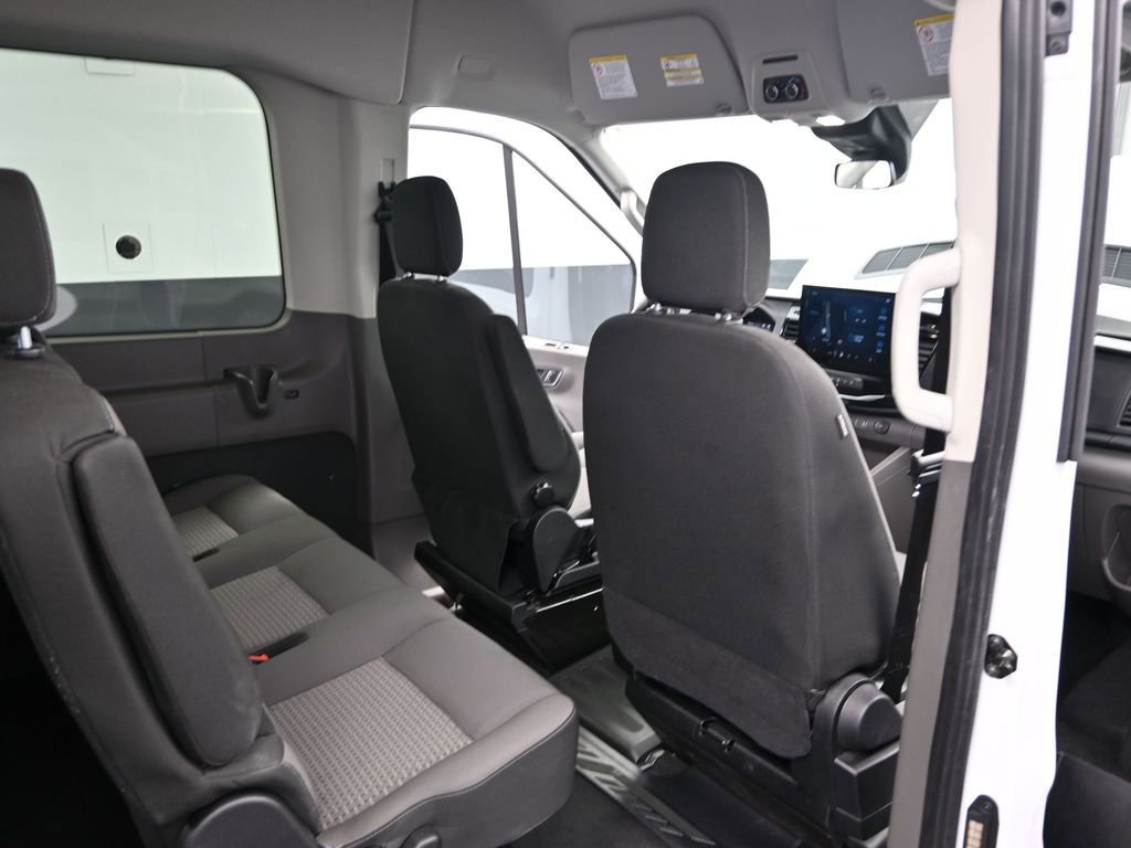 Used 2025 Ford Transit 350 XLT image 42