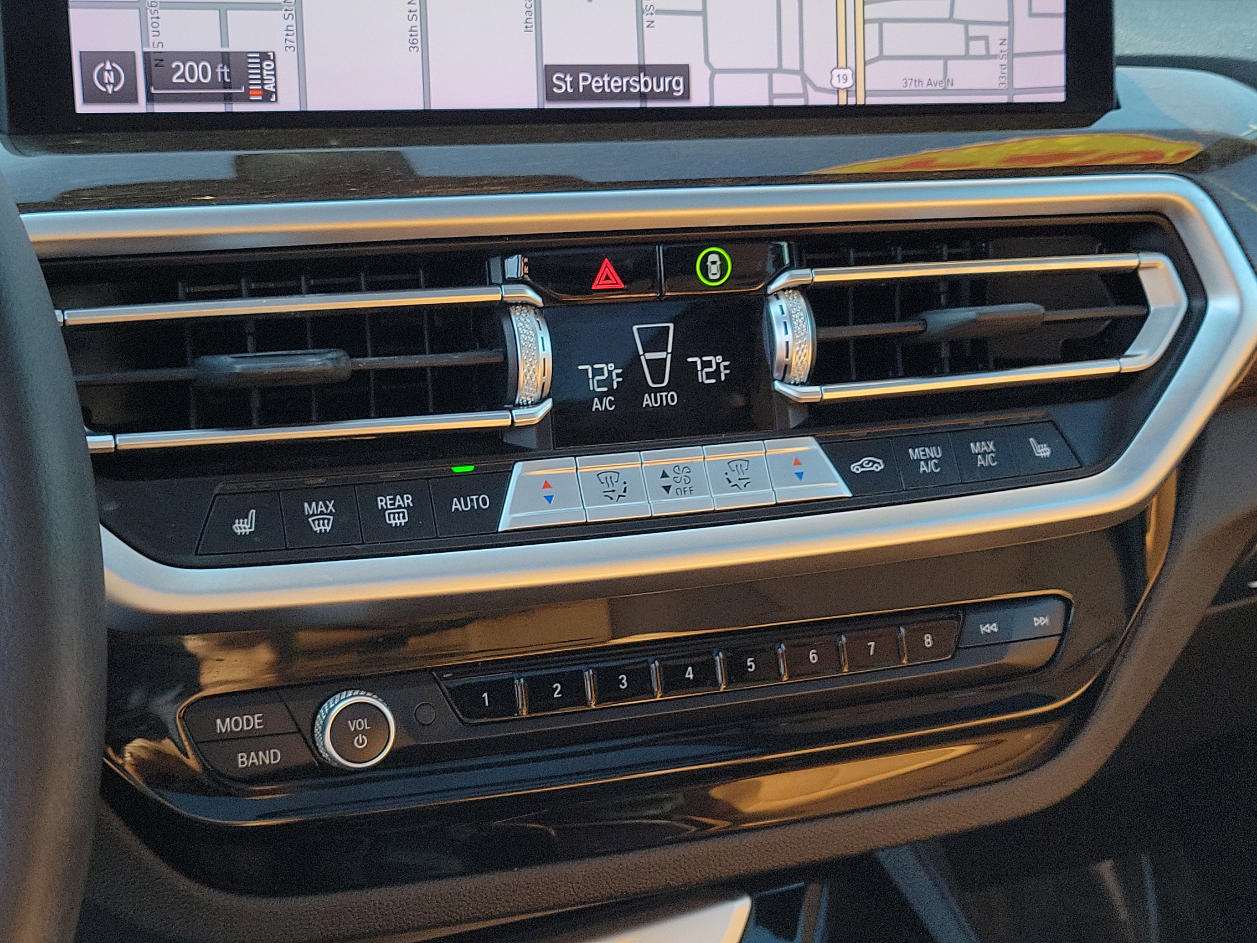 Used 2024 BMW X3 sDrive30i w/ Premium Package image 26