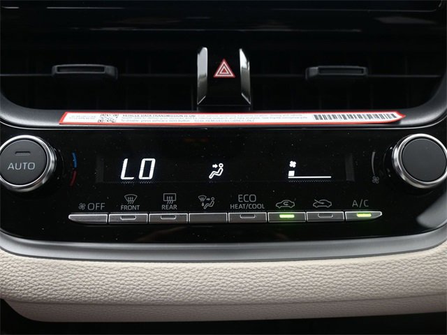 Used 2025 Toyota Corolla LE image 31