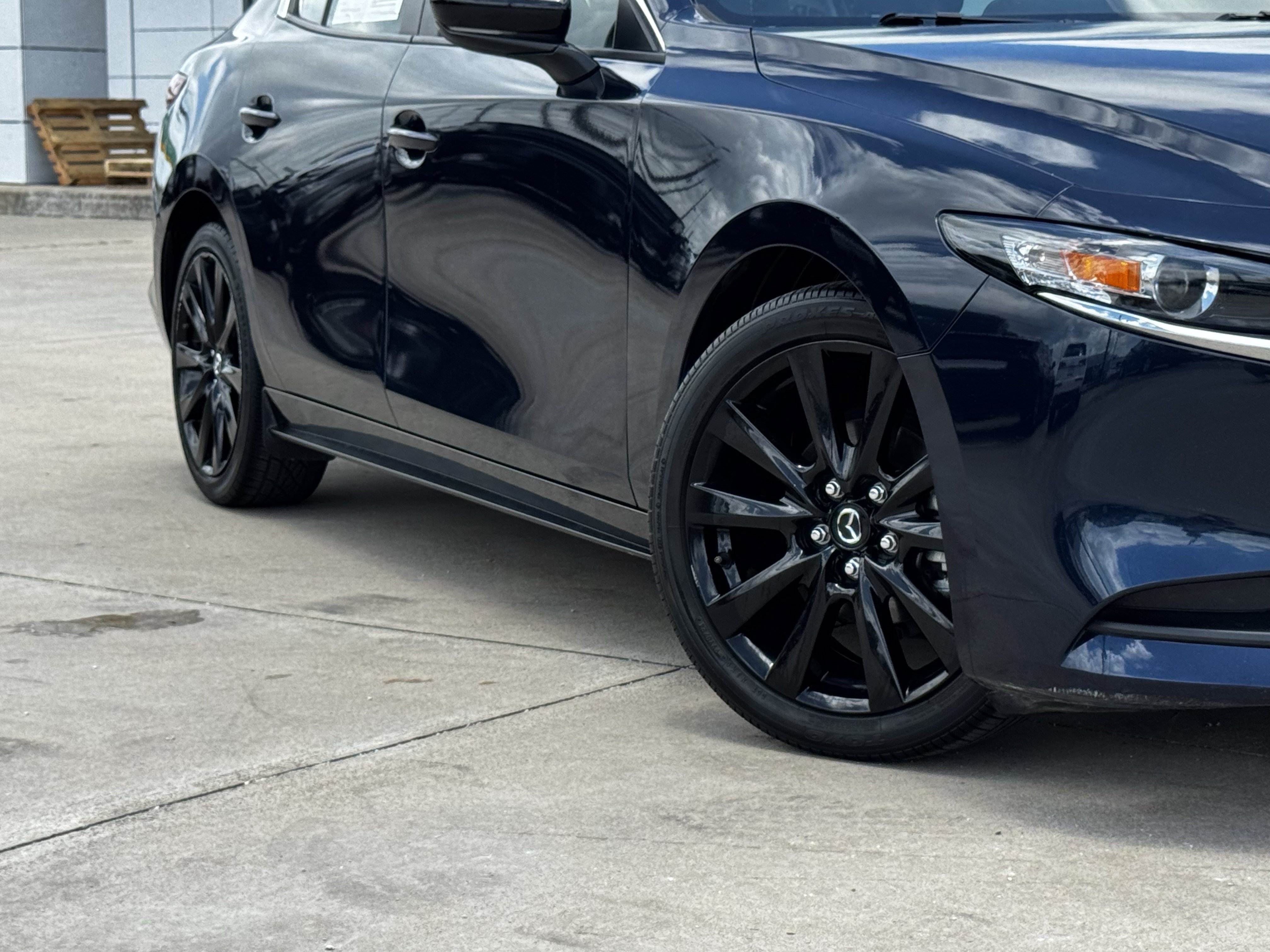 Used 2024 MAZDA MAZDA3 s FWD image 12