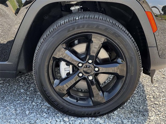 New 2025 Jeep Grand Cherokee L Altitude image 26