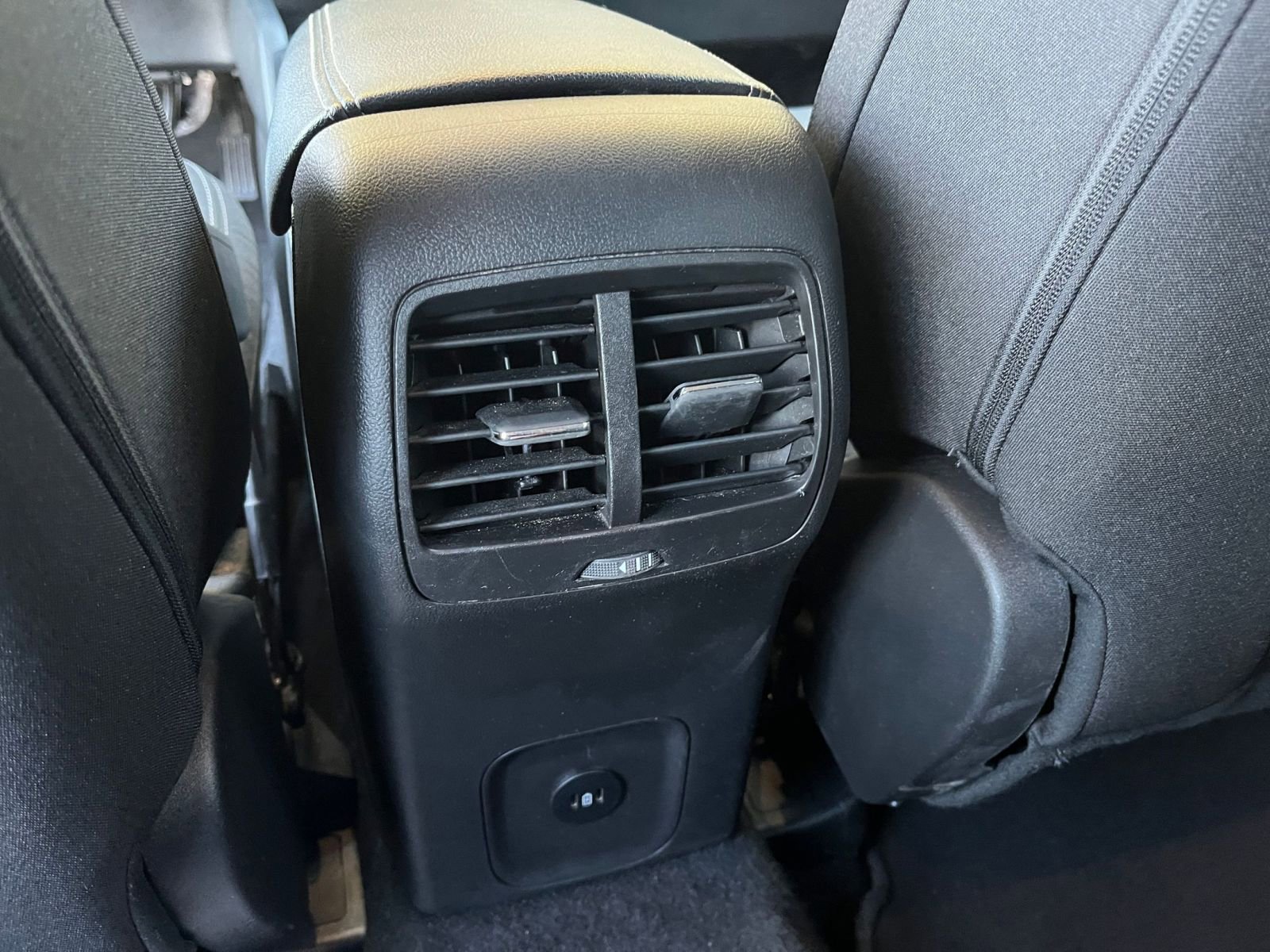 Used 2023 Ford Escape Active image 24