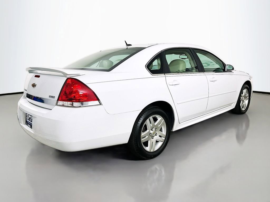 Used 2011 Chevrolet Impala LT w/ Luxury Edition Package image 8